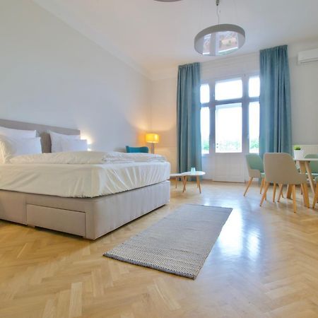 Europest Luxury Suites Budapest Eksteriør bilde