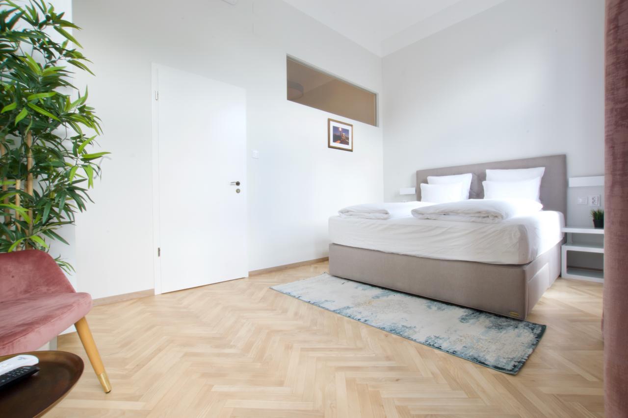 Europest Luxury Suites Budapest Eksteriør bilde