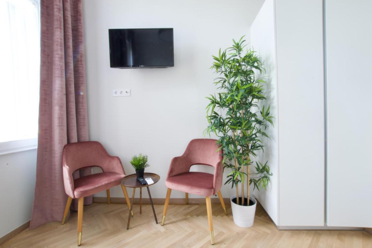 Europest Luxury Suites Budapest Eksteriør bilde