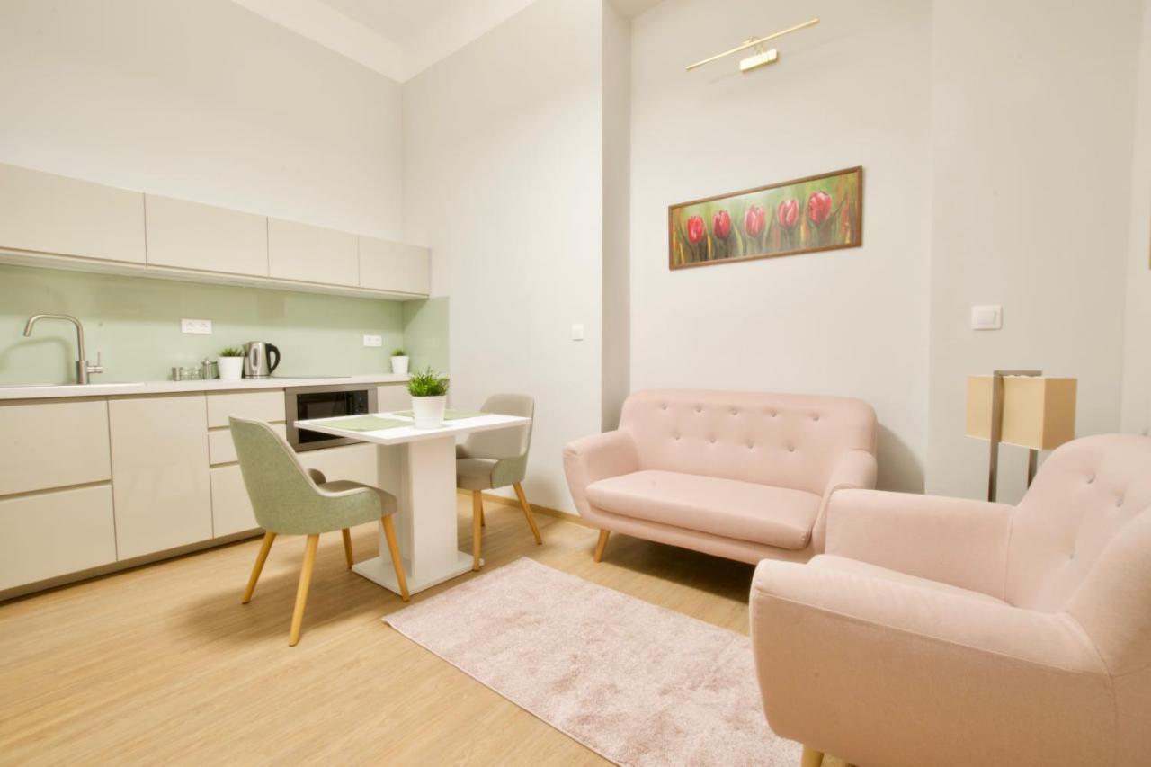 Europest Luxury Suites Budapest Eksteriør bilde